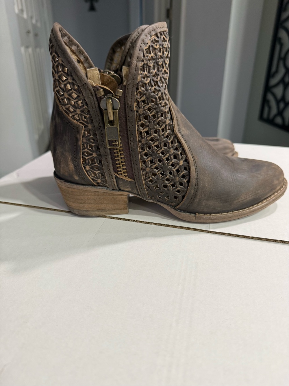 Circle G Distressed Brown Cutout Leather Ankle Booties